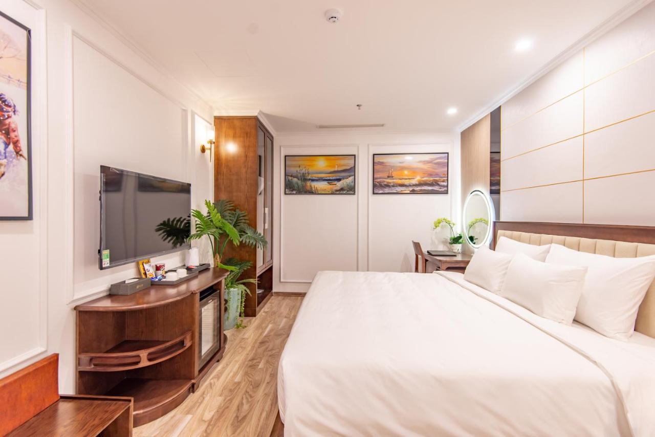 Reyna Luxury Hotel & Spa 河内 外观 照片